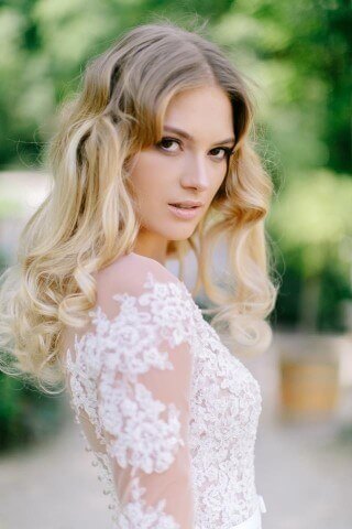 Wedding dress Apate collection Gala 2018 in the salon