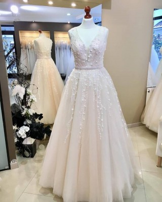 New wedding dresses of the salon ONA 2018
