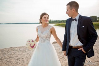 Wedding session of Mrs. Natalia and Mr. Tomek - Dress Lorange 1705