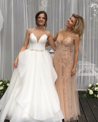Suknie z kolekcji Maxima Bridal