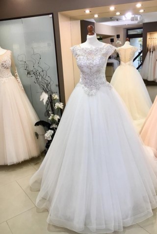 Wedding dress Sutres Amore 2018 model 25