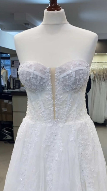 Nowość kolekcja 2026 #onadoslubu #dc #sukniaślubna #weddingday #dlaciebie #pannamłoda #trendy
